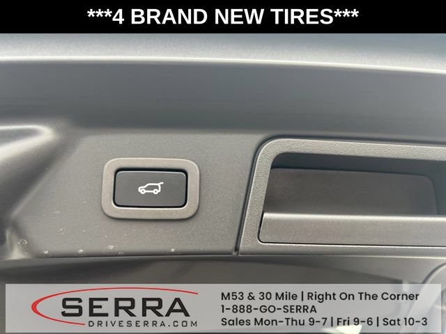 Used 2022 Land Rover Range Rover Velar R-Dynamic S AWD/4WD image 17