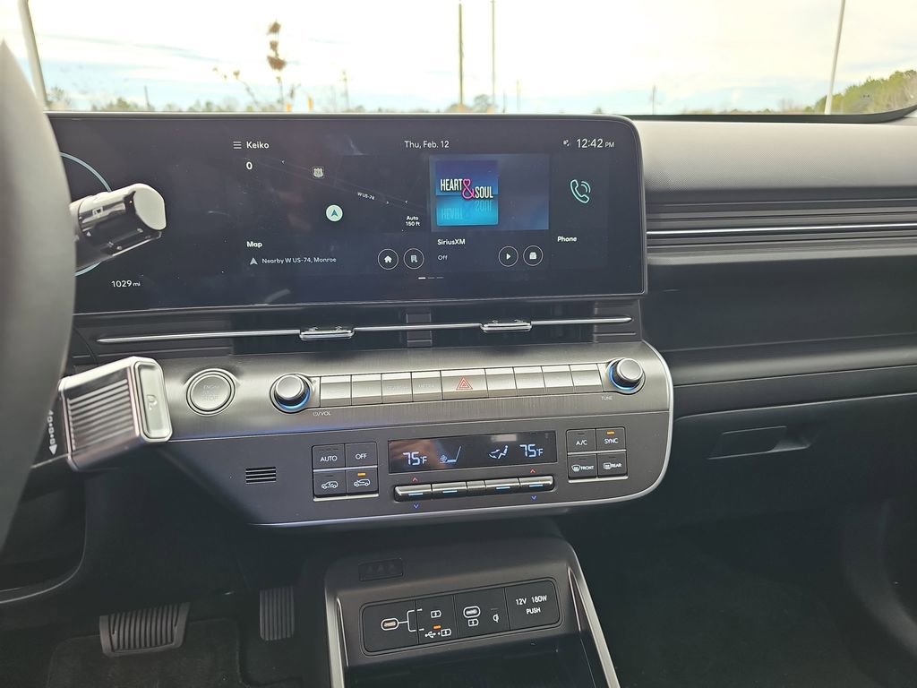 Used 2026 Hyundai Kona Limited image 21