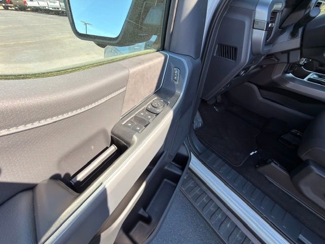 New 2026 Ford F150 XLT w/ Equipment Group 302A MID AWD/4WD image 9