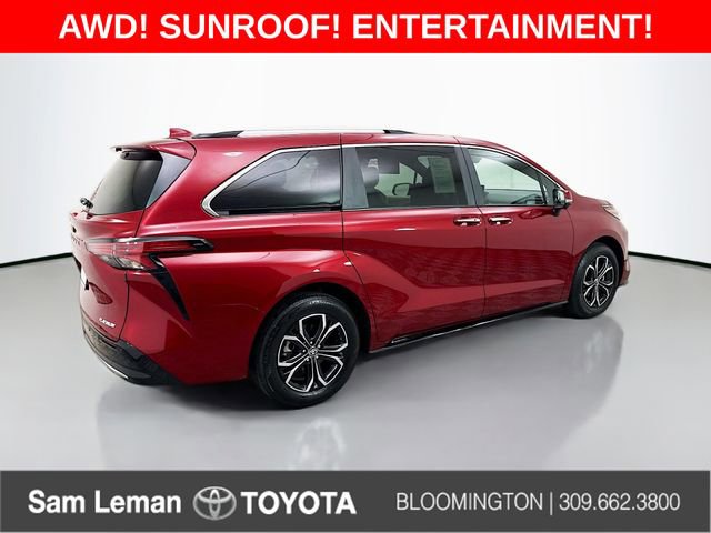 Used 2025 Toyota Sienna Platinum image 7