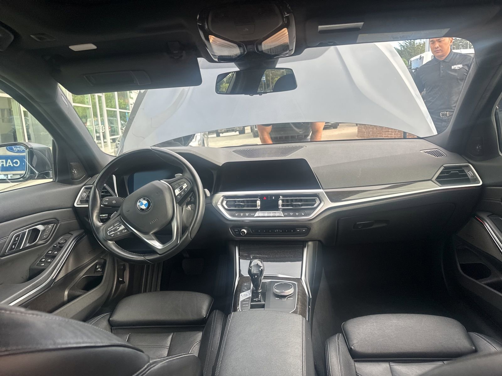 Used 2021 BMW 330i Sedan w/ Convenience Package image 11