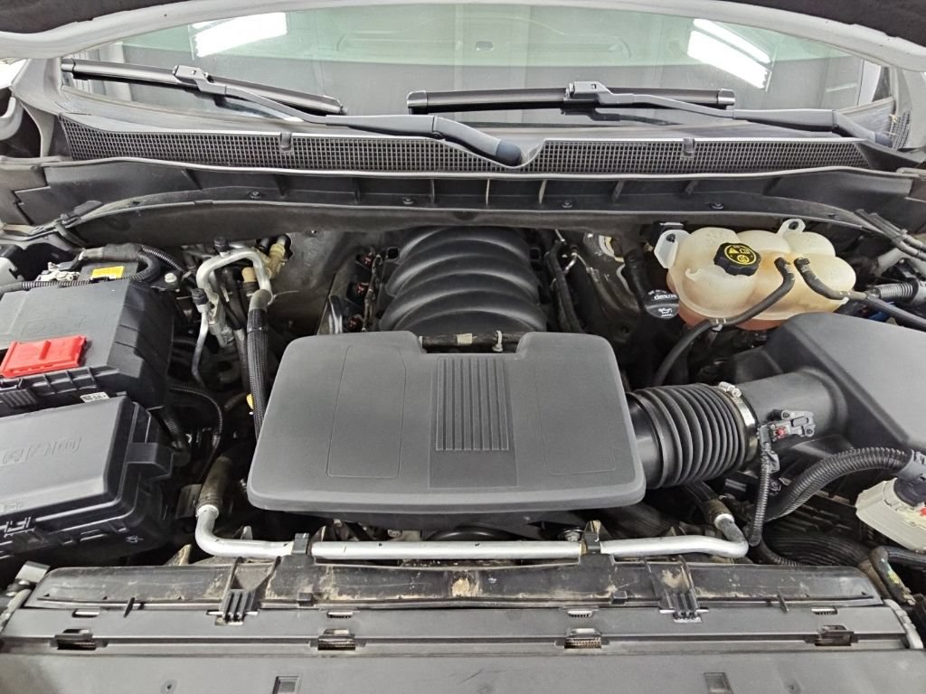 Used 2021 Chevrolet Suburban Z71 w/ Rear Media and Nav Package AWD/4WD image 45