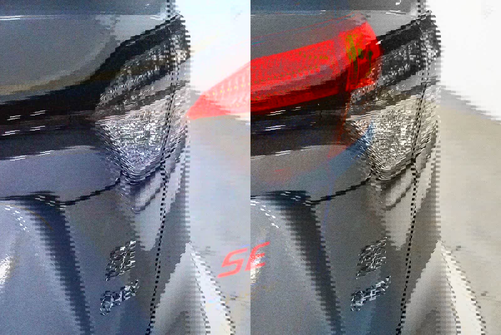 Certified 2025 Toyota Corolla SE w/ SE Premium Package FWD image 13