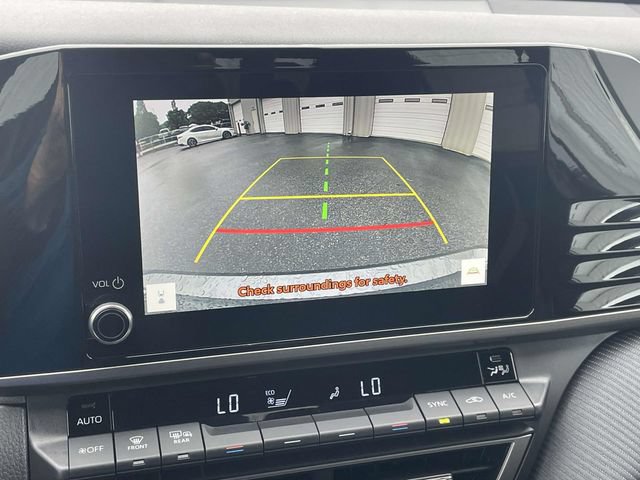 Used 2026 Toyota Camry SE FWD image 52
