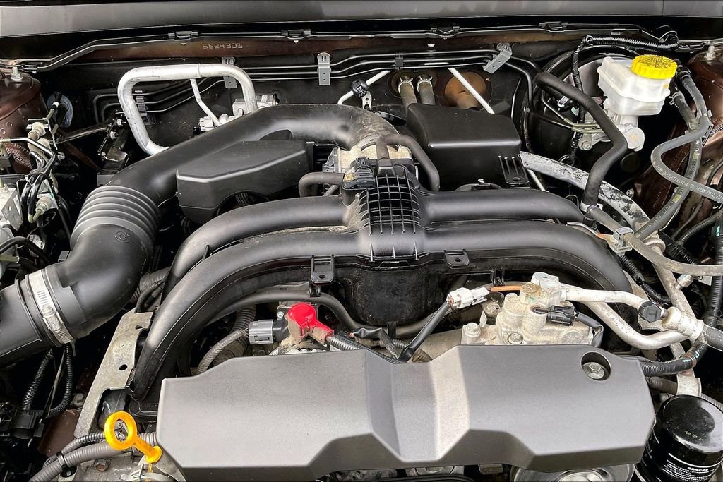 Used 2019 Subaru Outback 2.5i Limited w/ Popular Package #2 image 11