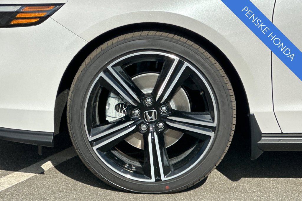 New 2026 Honda Accord Sport image 31
