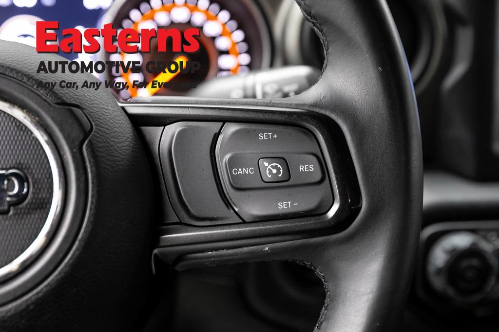Used 2018 Jeep Wrangler Unlimited Sport S AWD/4WD image 15