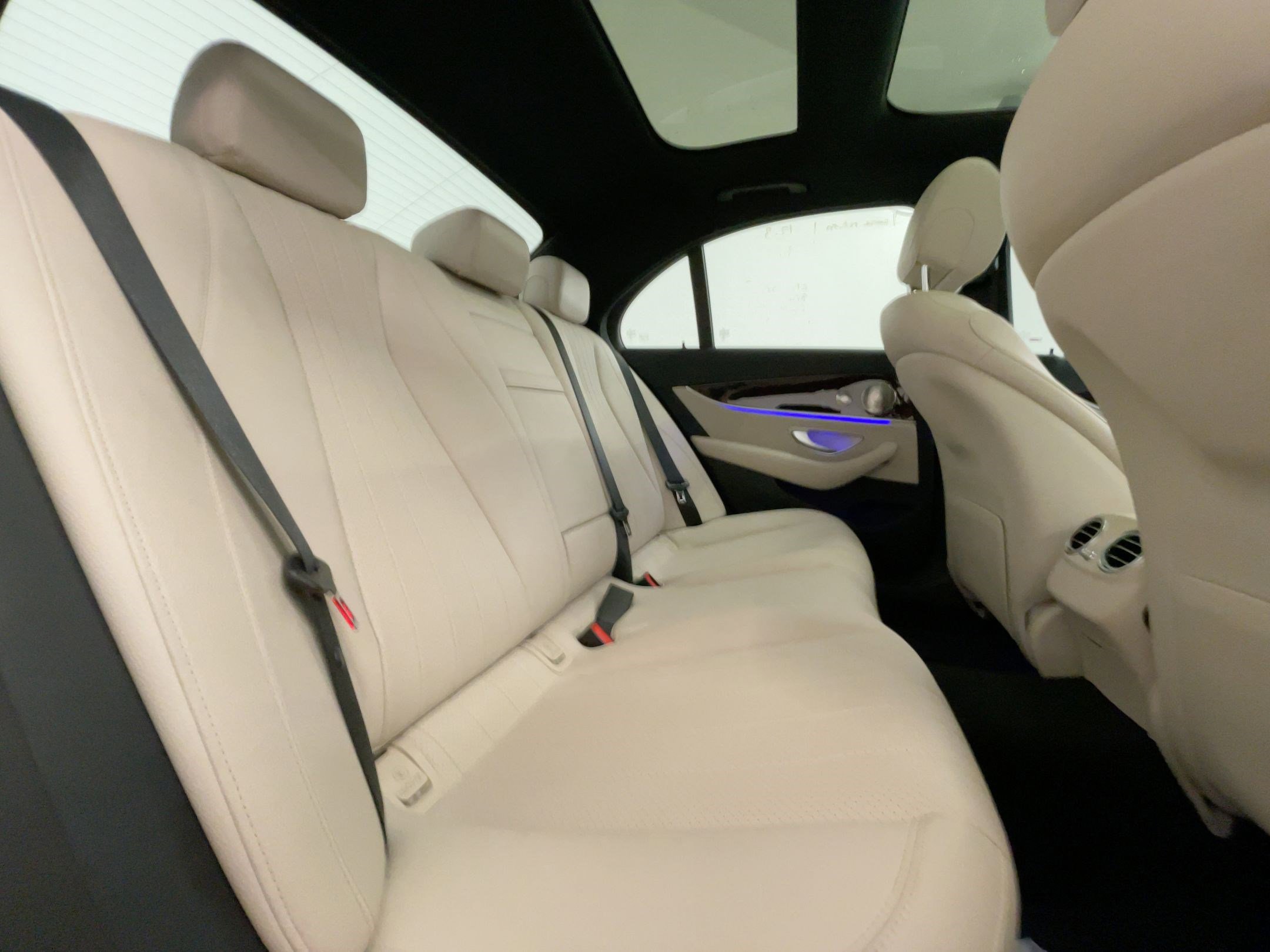 Used 2022 Mercedes-Benz E 350 Sedan image 30