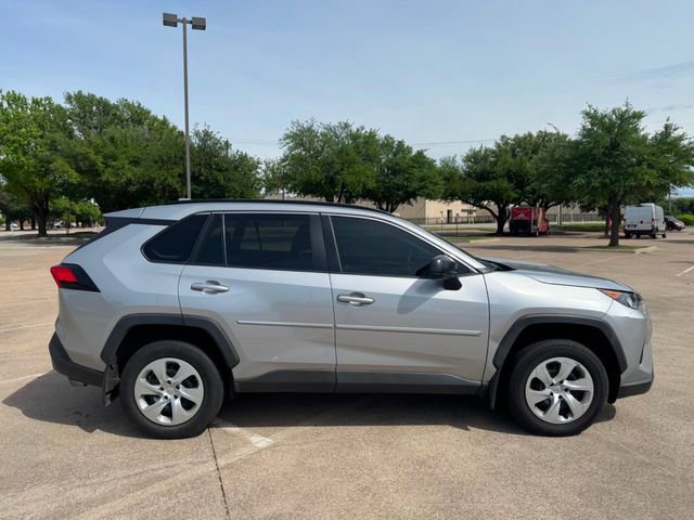 Used 2019 Toyota RAV4 LE w/ Carpet Mat Package image 7