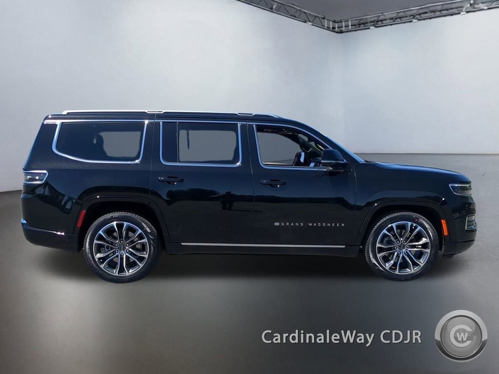 Used 2024 Jeep Grand Wagoneer Series III w/ Rear Seat Video Group 1 image 3