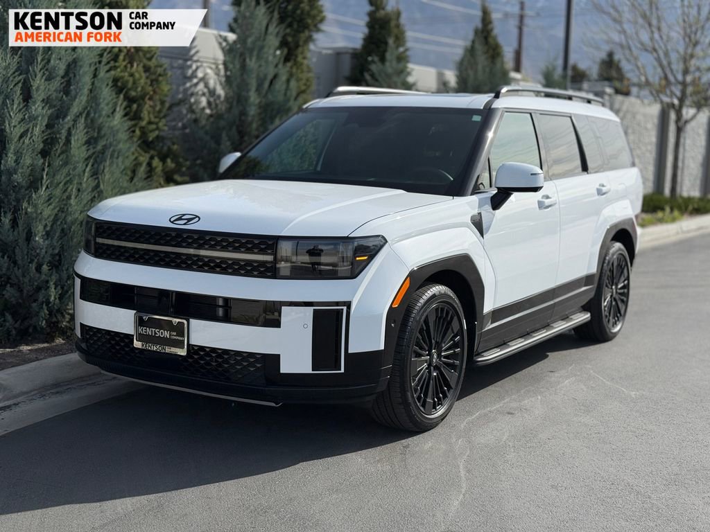 Used 2025 Hyundai Santa Fe Calligraphy image 3