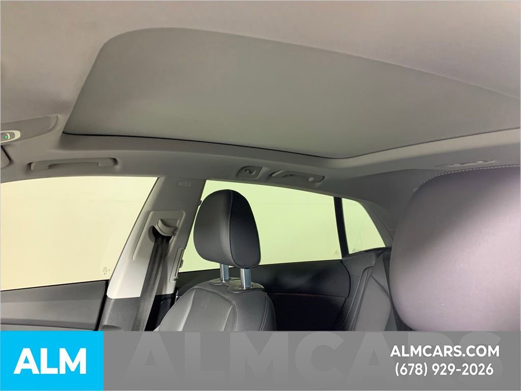 Used 2023 Audi Q8 Premium Plus image 21