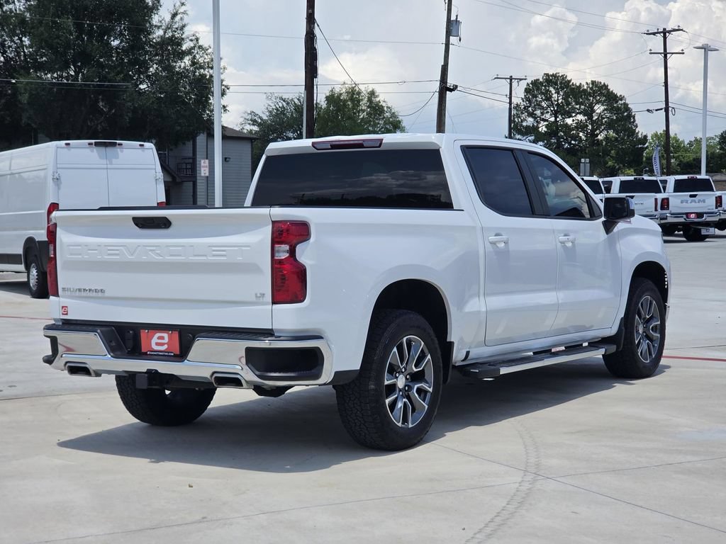 Used 2023 Chevrolet Silverado 1500 LT w/ Z71 Off-Road Package AWD/4WD image 8
