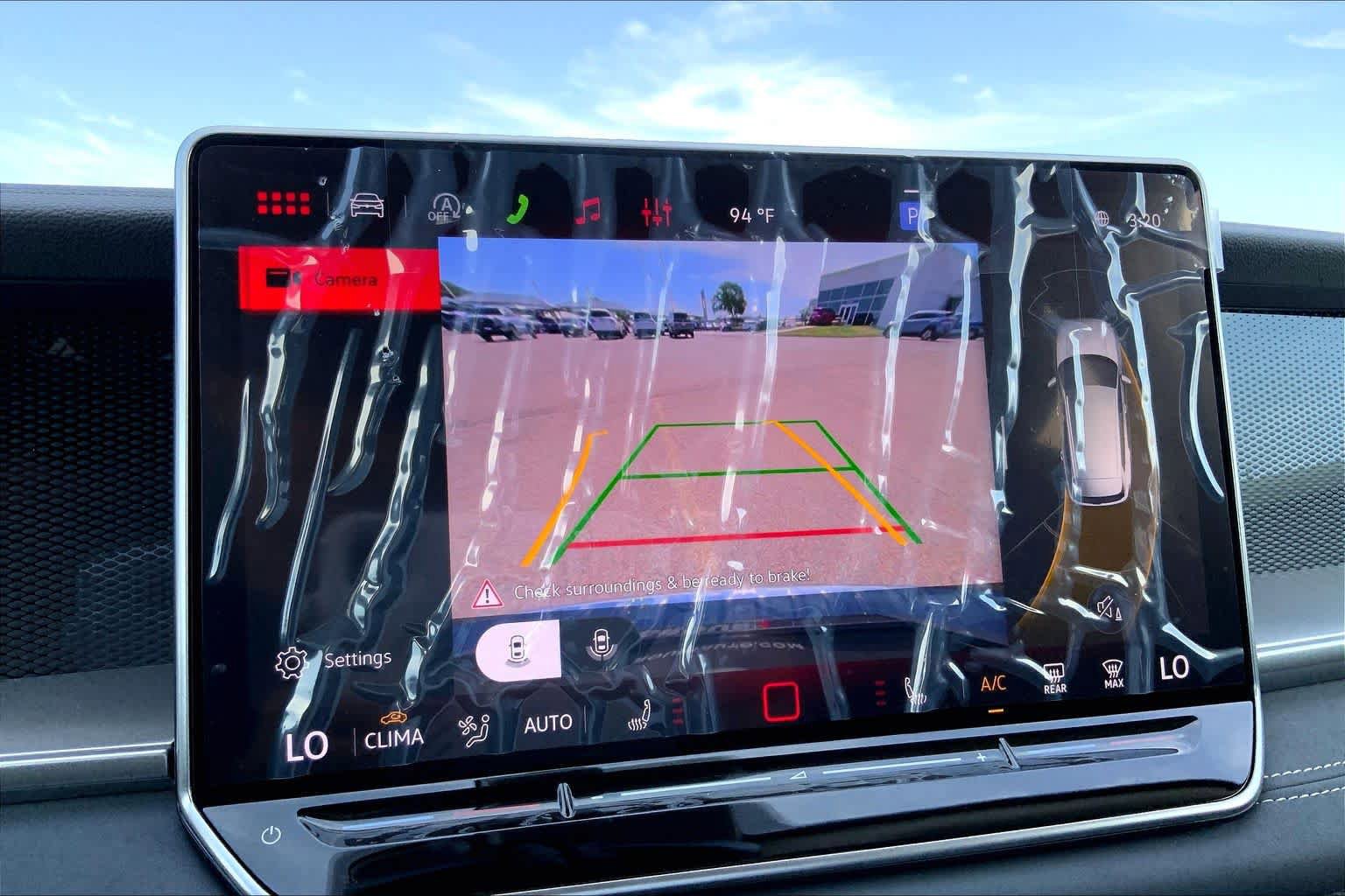 New 2026 Volkswagen Tiguan SE FWD image 18