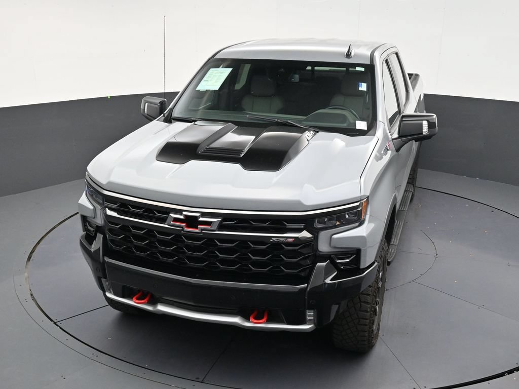Used 2025 Chevrolet Silverado 1500 ZR2 AWD/4WD image 19