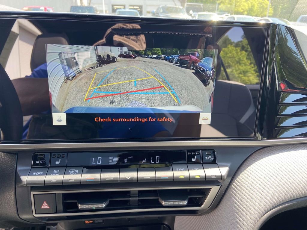 Used 2025 Toyota Camry SE w/ Multimedia Upgrade Package FWD image 25