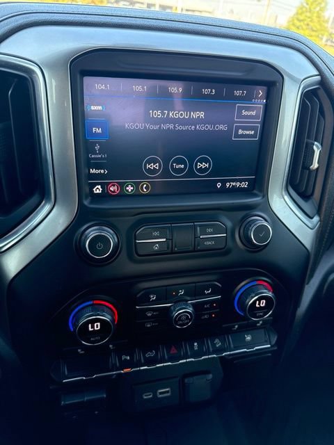 Used 2021 Chevrolet Silverado 2500 LT w/ Z71 Chrome Sport Edition AWD/4WD image 8