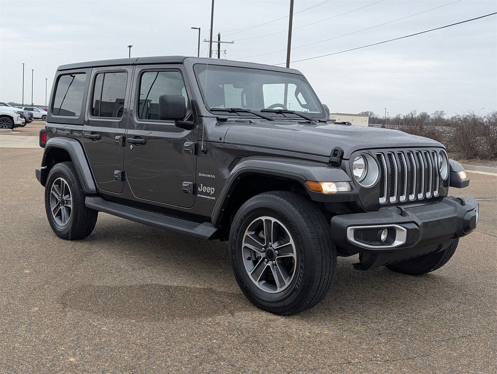 Used 2023 Jeep Wrangler Sahara w/ Cold Weather Group image 3
