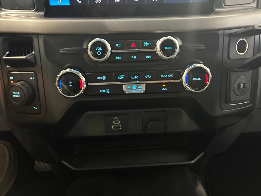 Used 2025 Ford F150 XLT w/ Equipment Group 301A Standard AWD/4WD image 28