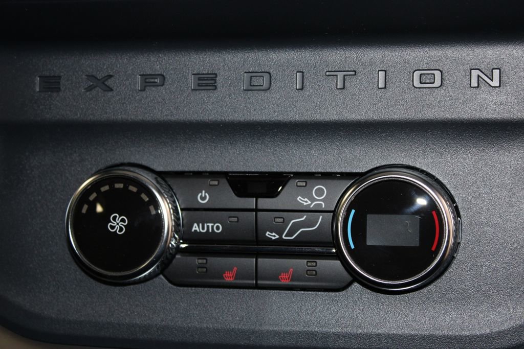 New 2026 Ford Expedition King Ranch image 40