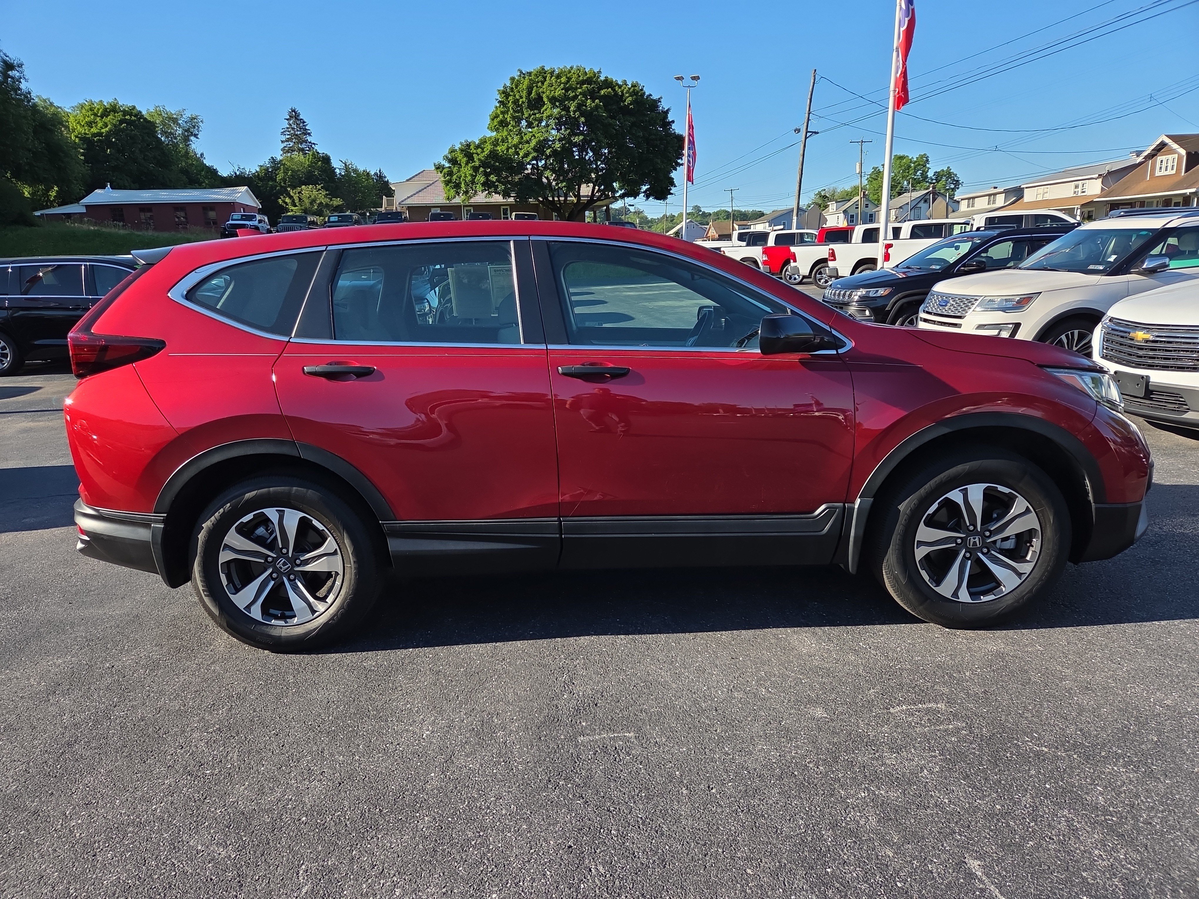 Used 2021 Honda CR-V LX image 2