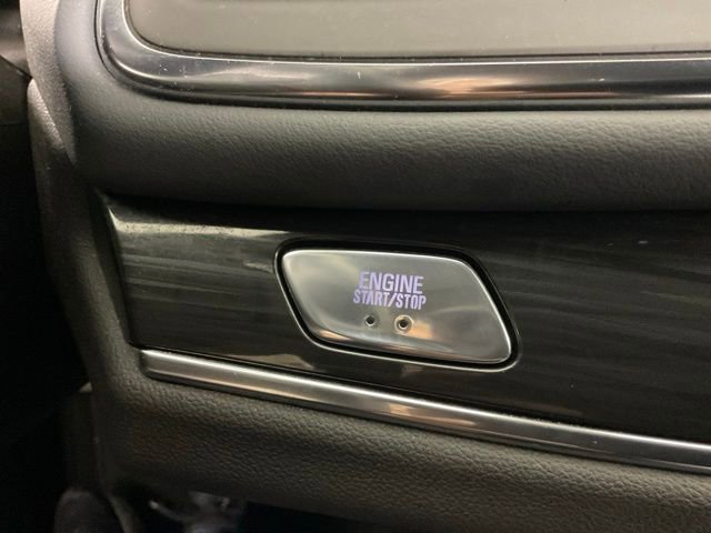 Used 2024 Buick Enclave Essence image 21