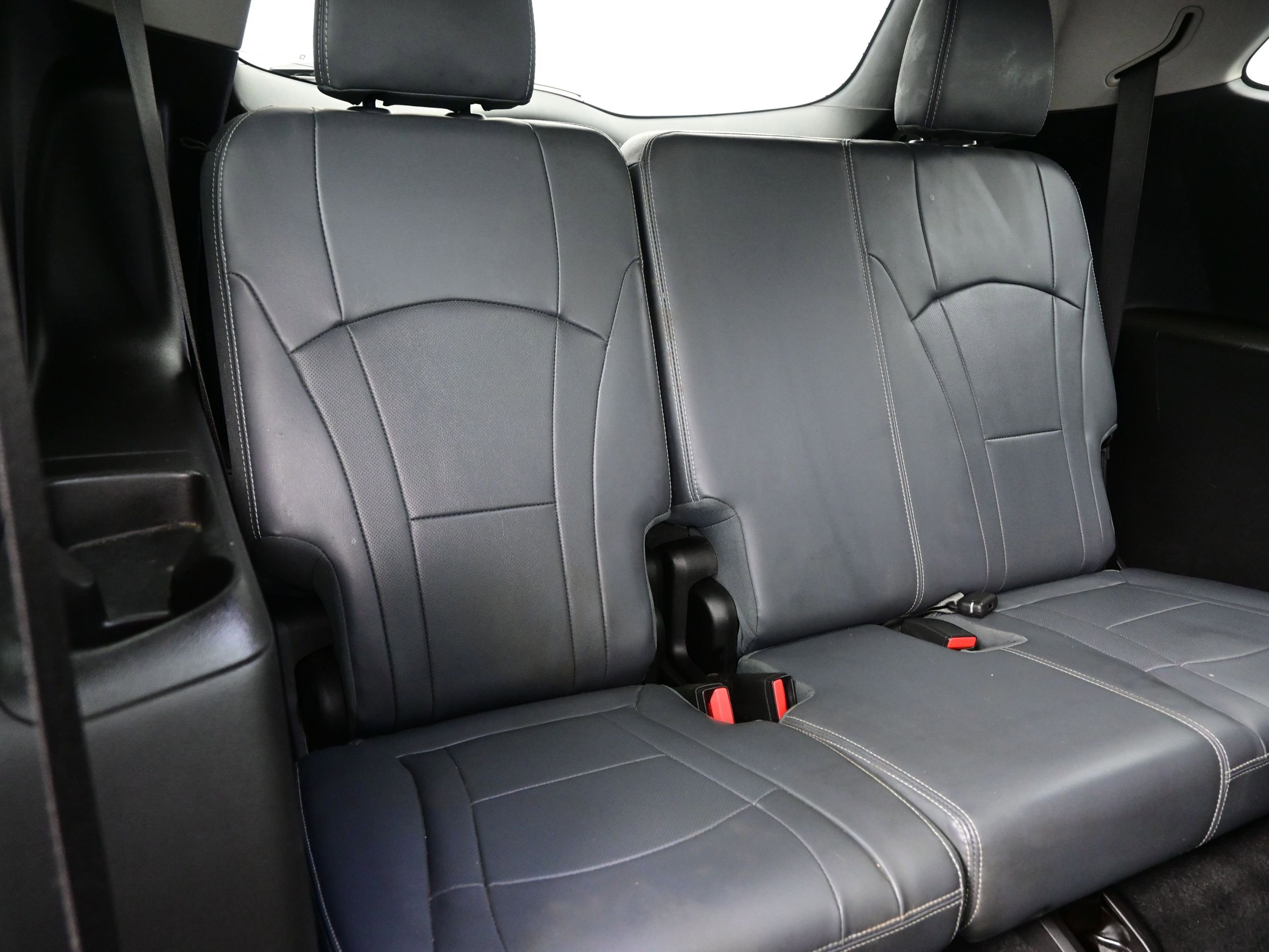 Used 2018 Buick Enclave Premium w/ Experience Buick Package image 17