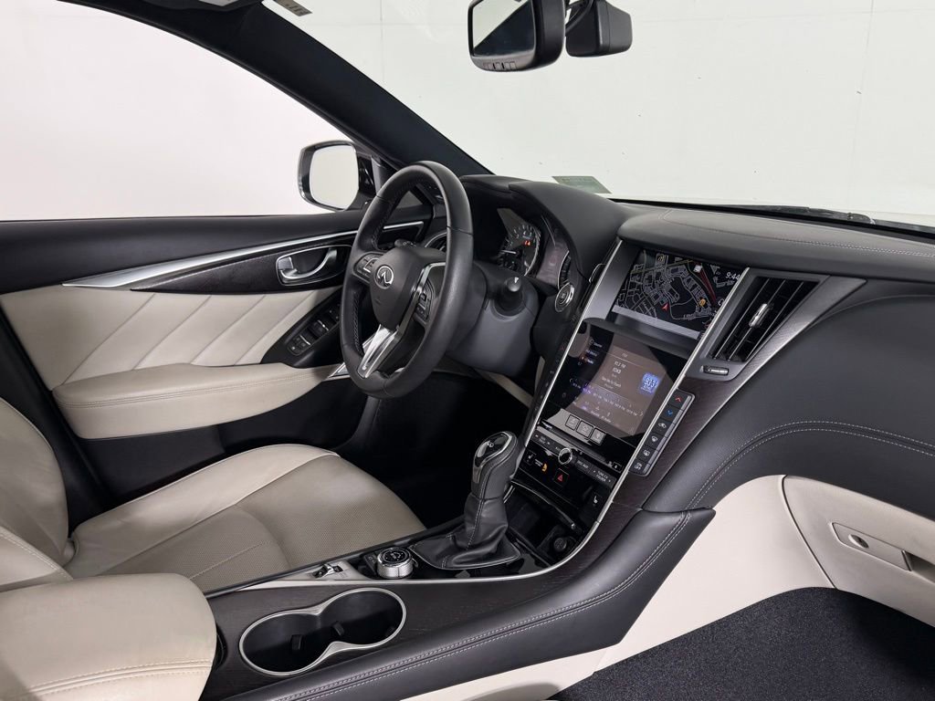 Used 2023 INFINITI Q50 Sensory image 29