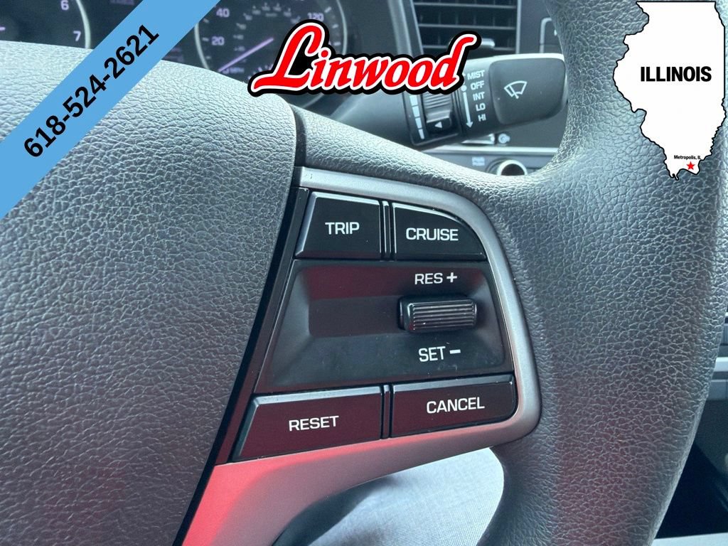 Used 2017 Hyundai Elantra SE FWD image 13