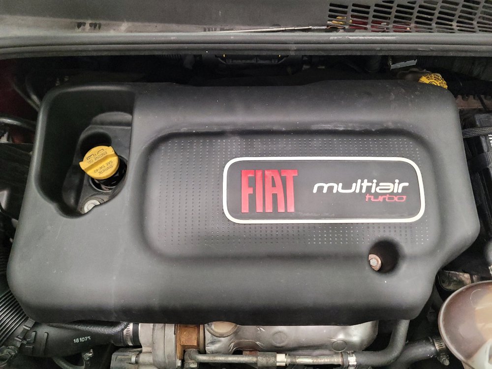 Used 2016 FIAT 500L Trekking FWD image 30