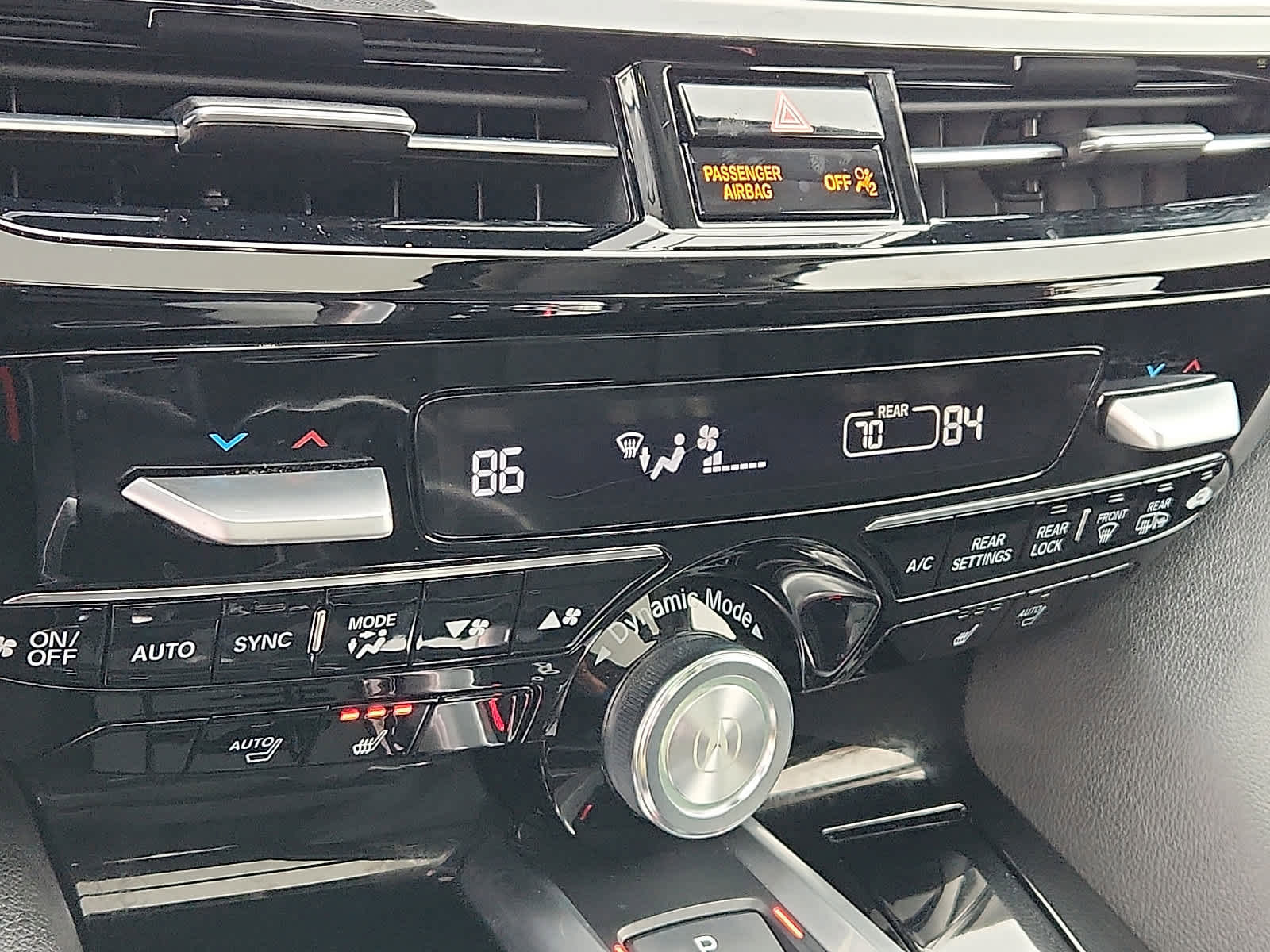 Used 2023 Acura MDX SH-AWD image 17