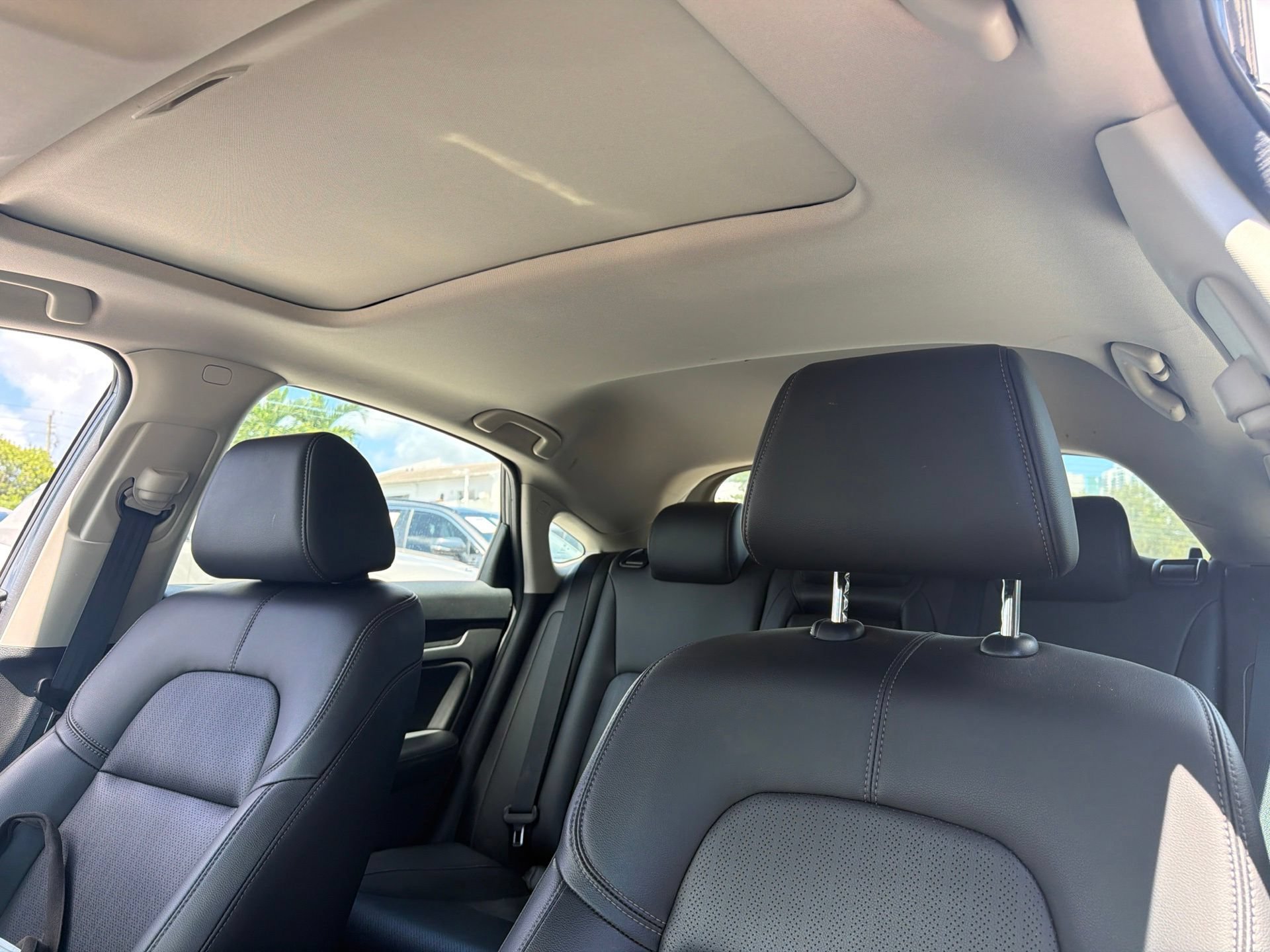 Used 2023 Honda Civic EX-L image 19
