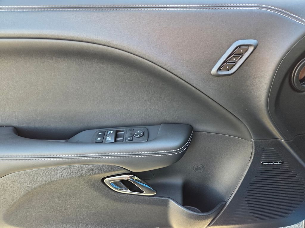 Used 2023 Dodge Challenger SRT Hellcat RWD image 44