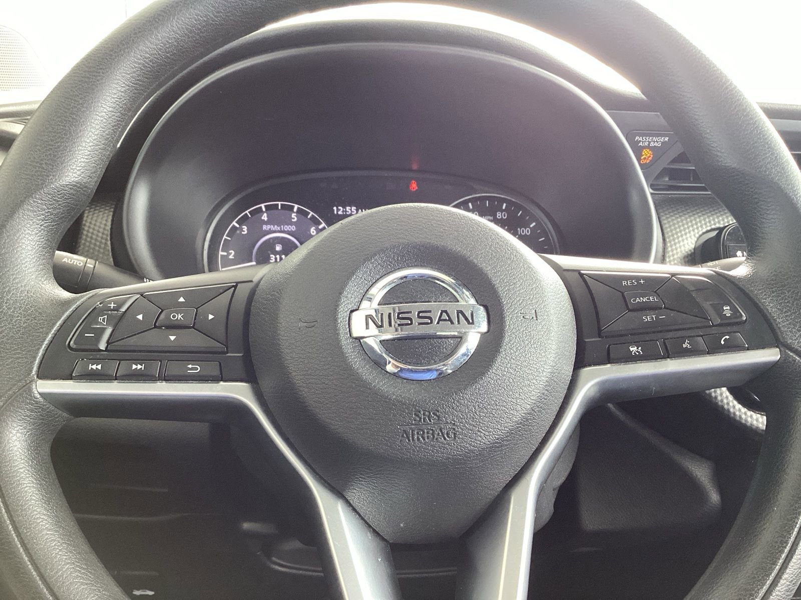 Used 2021 Nissan Kicks SV image 10