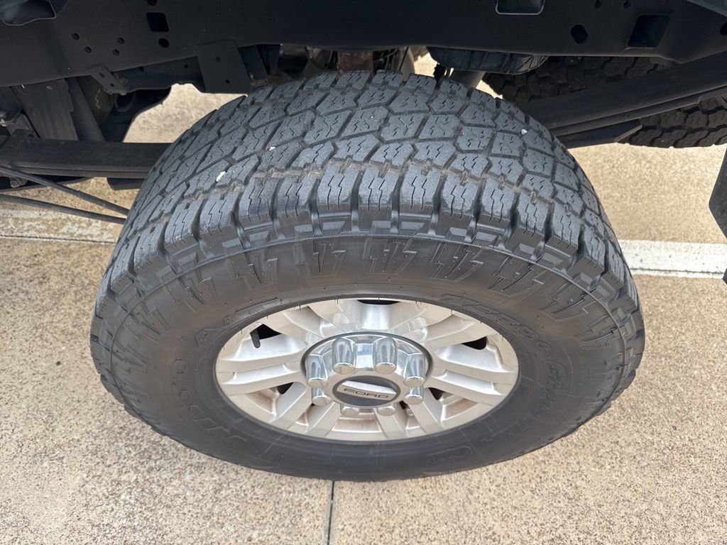 Used 2019 Ford F250 XLT w/ XLT Value Package image 4