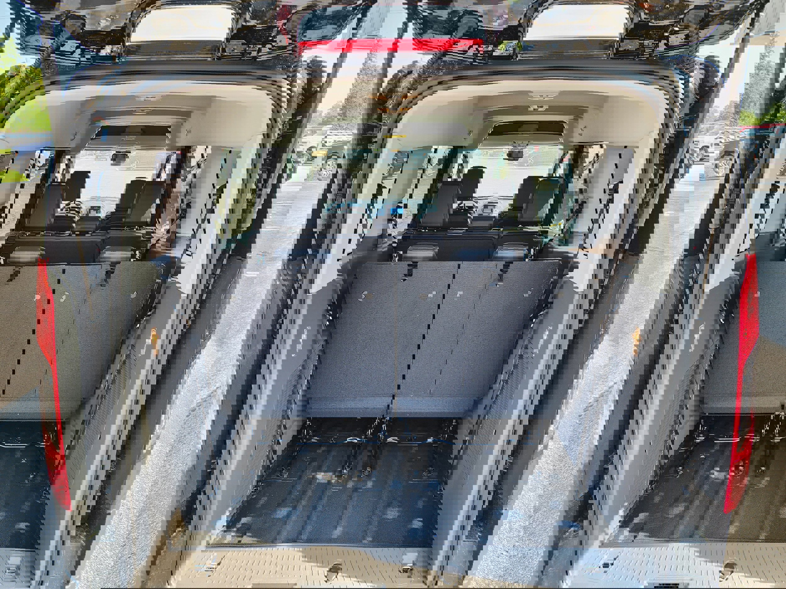 New 2023 Ford Transit Connect XL image 6