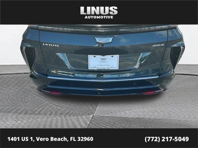 New 2026 Cadillac Lyriq Premium Luxury image 13