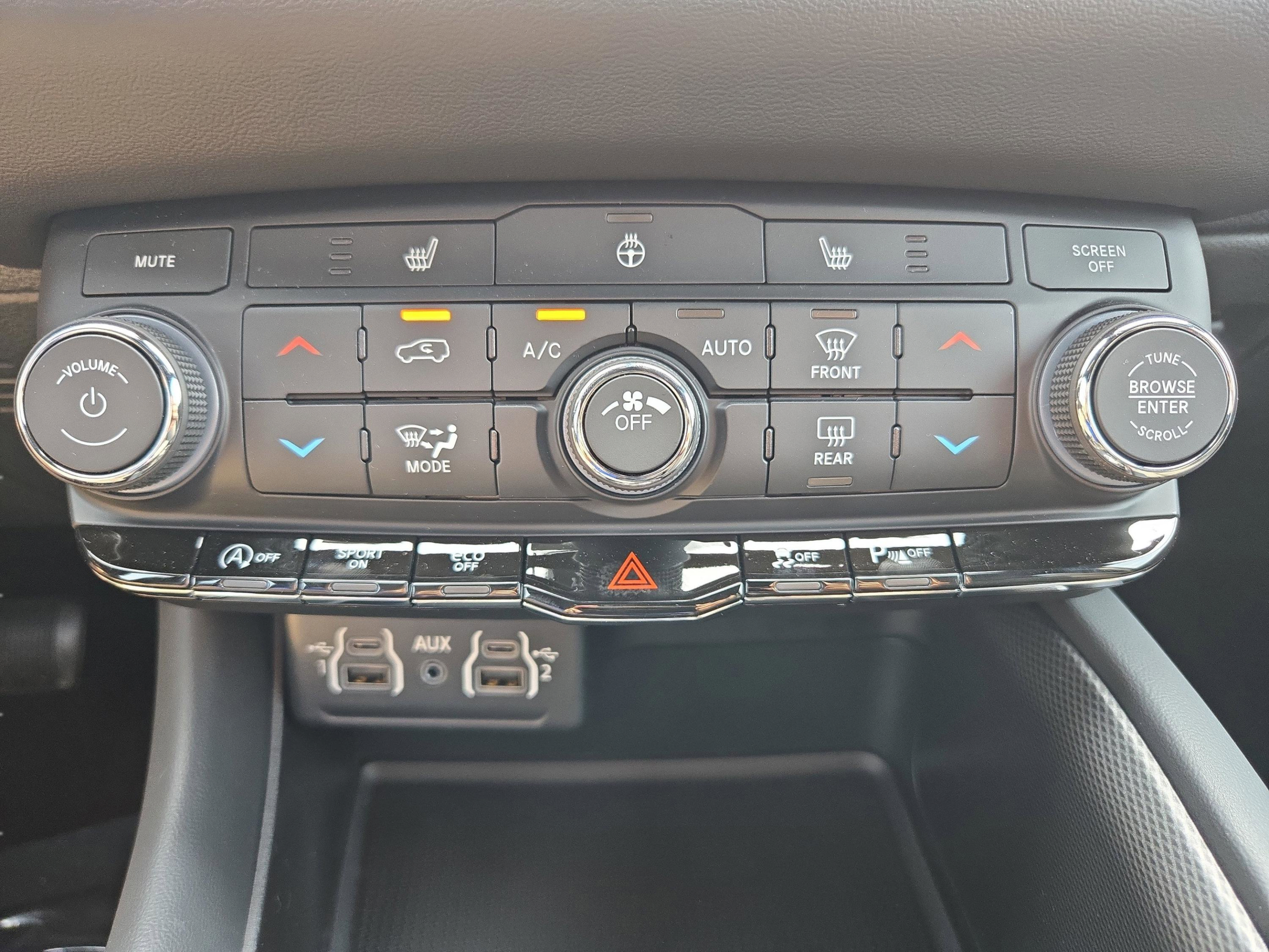 New 2025 Dodge Durango GT w/ Blacktop Package AWD/4WD image 13
