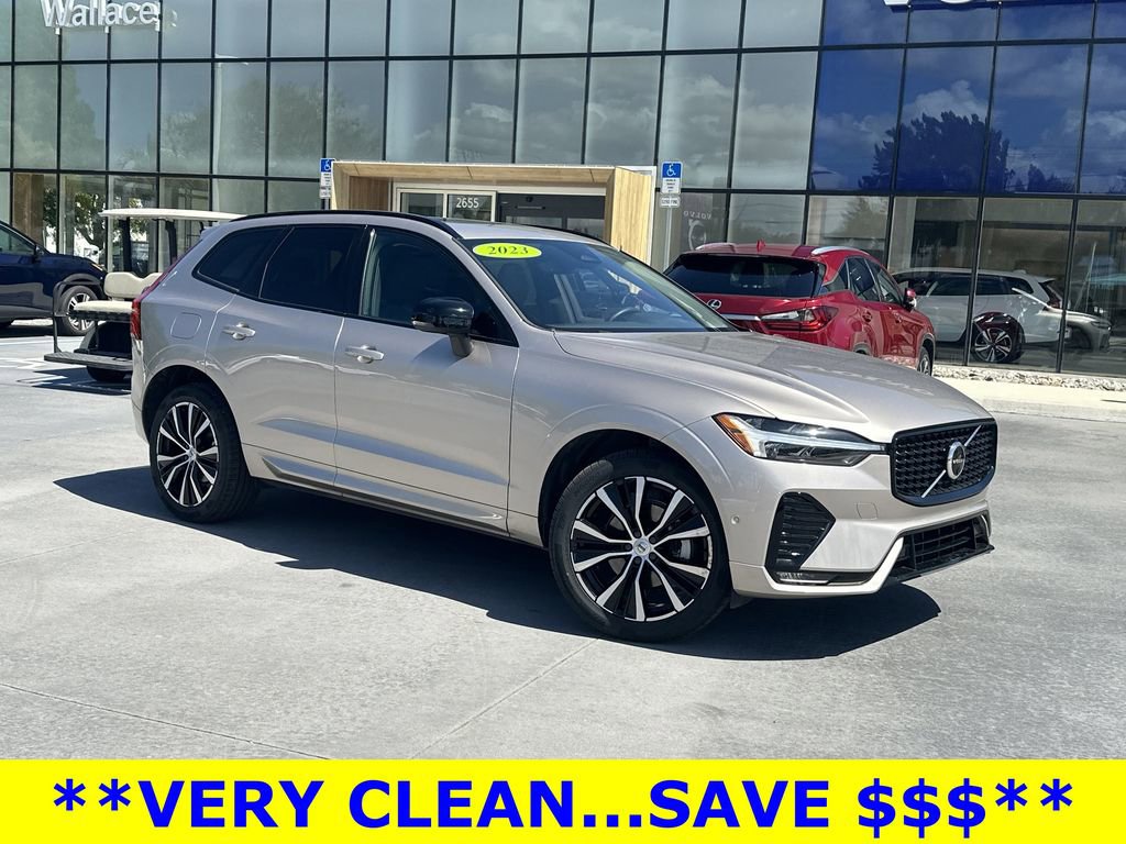 Used 2023 Volvo XC60 B5 Plus image 2