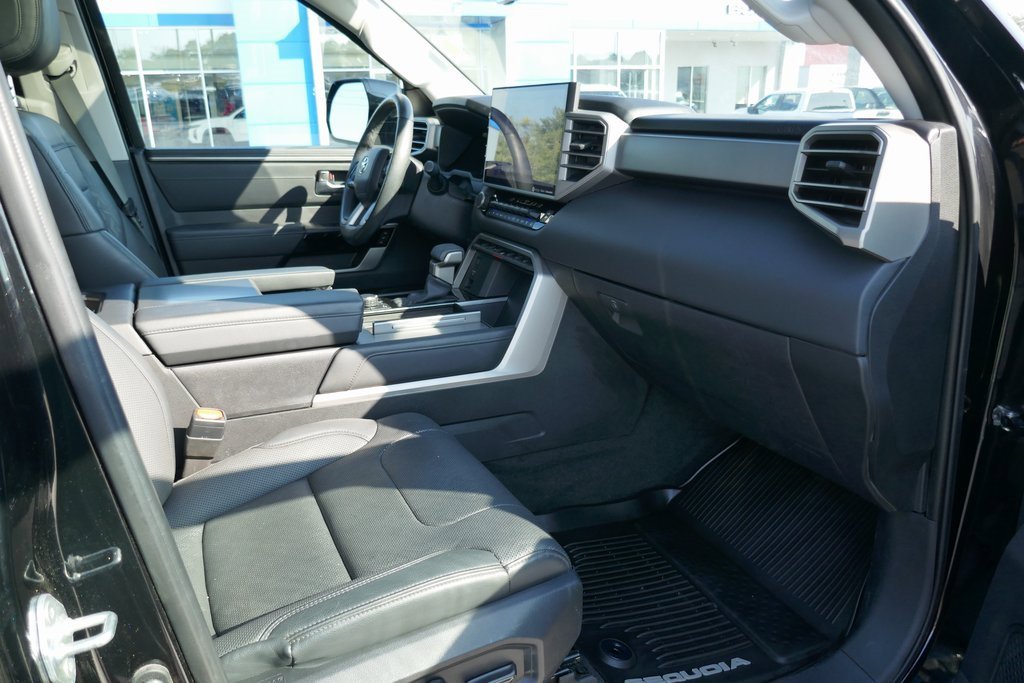 Used 2023 Toyota Sequoia Limited image 16