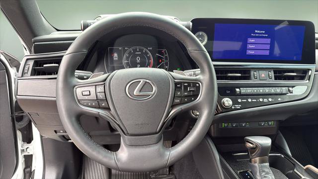 Certified 2023 Lexus ES 350 w/ Premium Package FWD image 22