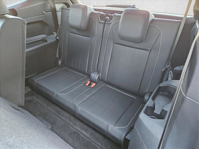 Used 2023 Volkswagen Tiguan SE R-Line FWD image 20