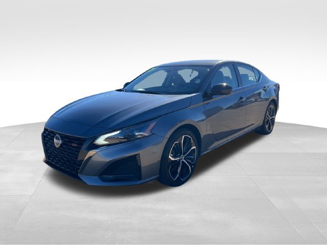 Used 2025 Nissan Altima 2.5 SR