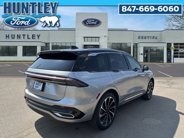 Used 2024 Lincoln Nautilus Black Label image 5