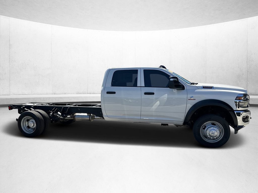New 2026 RAM 5500 Tradesman w/ Chrome Appearance Group AWD/4WD image 2