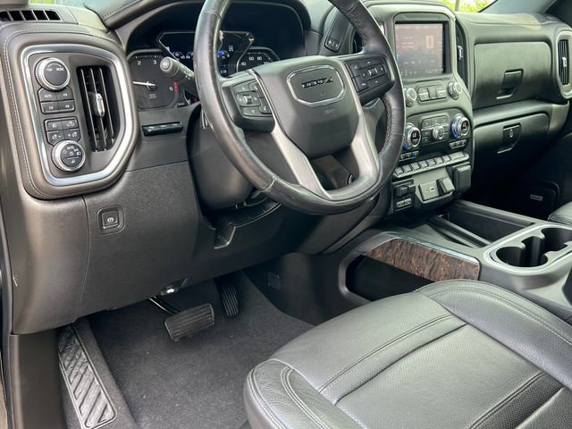 Used 2022 GMC Sierra 2500 Denali w/ Denali Ultimate Package AWD/4WD image 27
