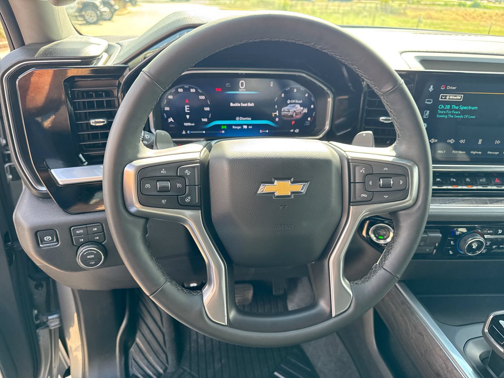 Used 2026 Chevrolet Silverado 1500 LTZ AWD/4WD image 14