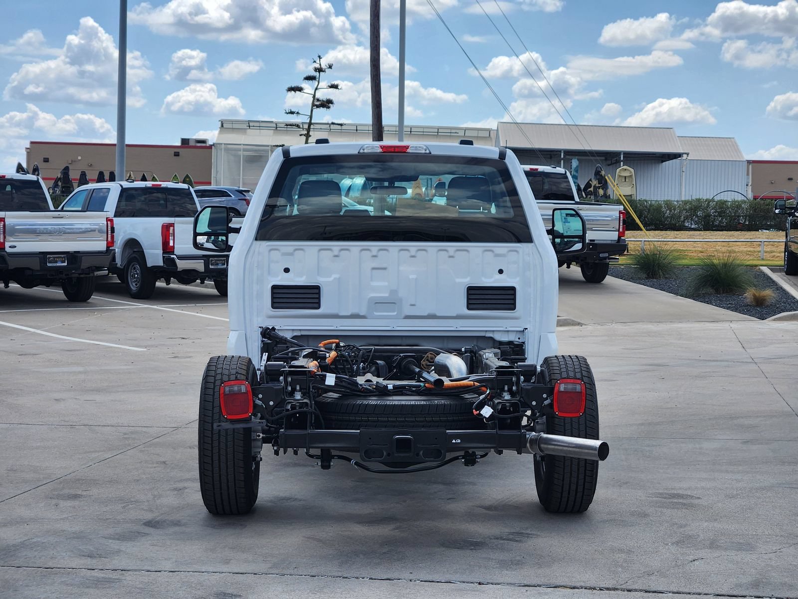New 2027 Ford F250 XL w/ XL Chrome Package RWD image 8