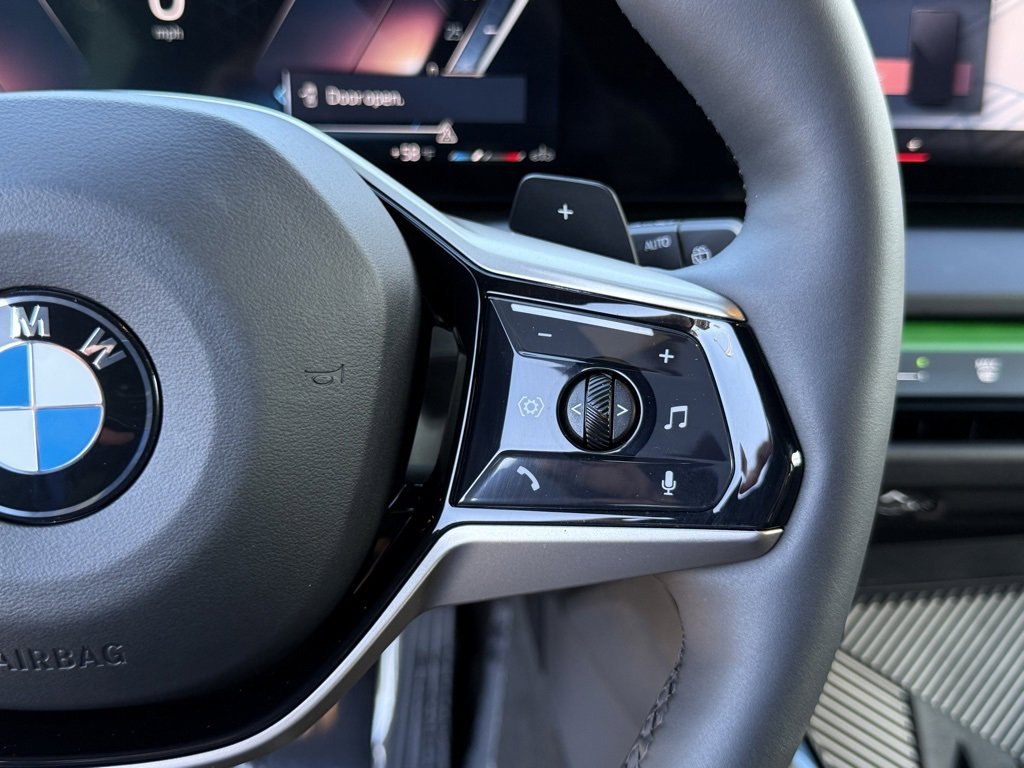 Used 2025 BMW X3 xDrive30i w/ Premium Package image 27