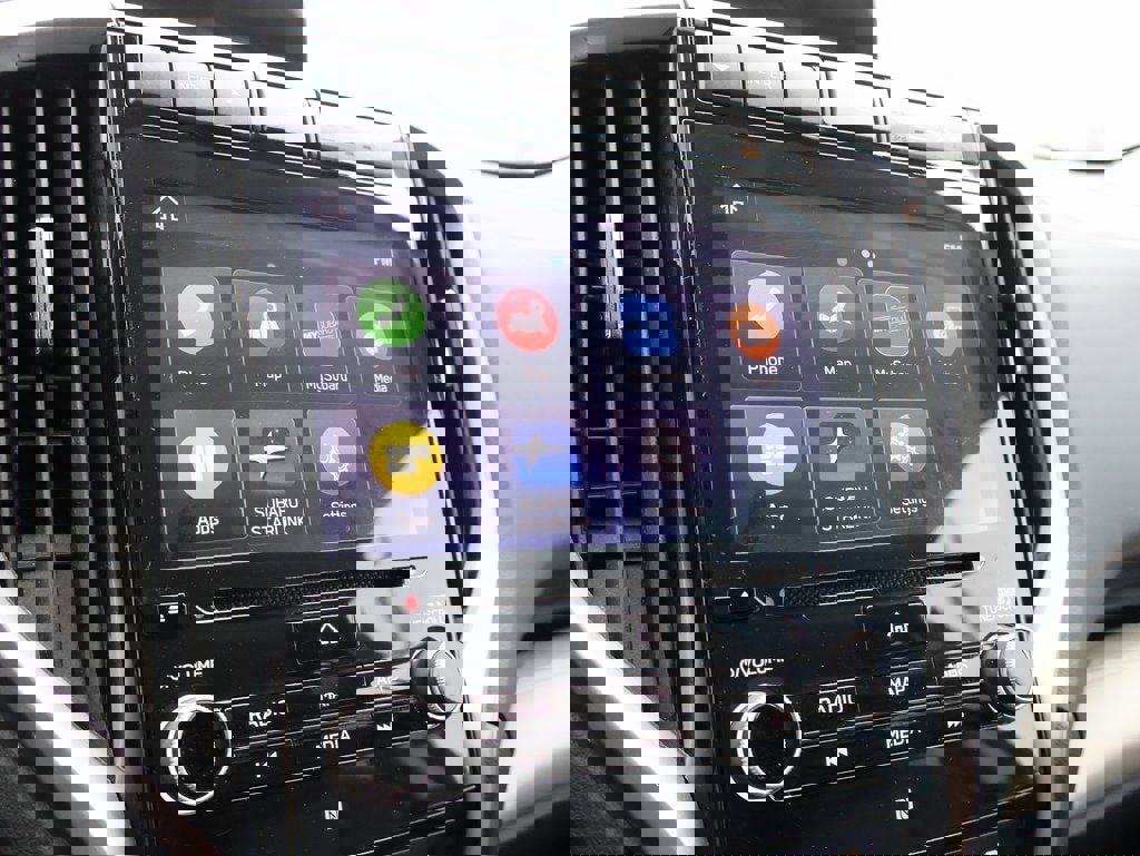 Used 2022 Subaru Ascent Limited w/ Technology Package image 37